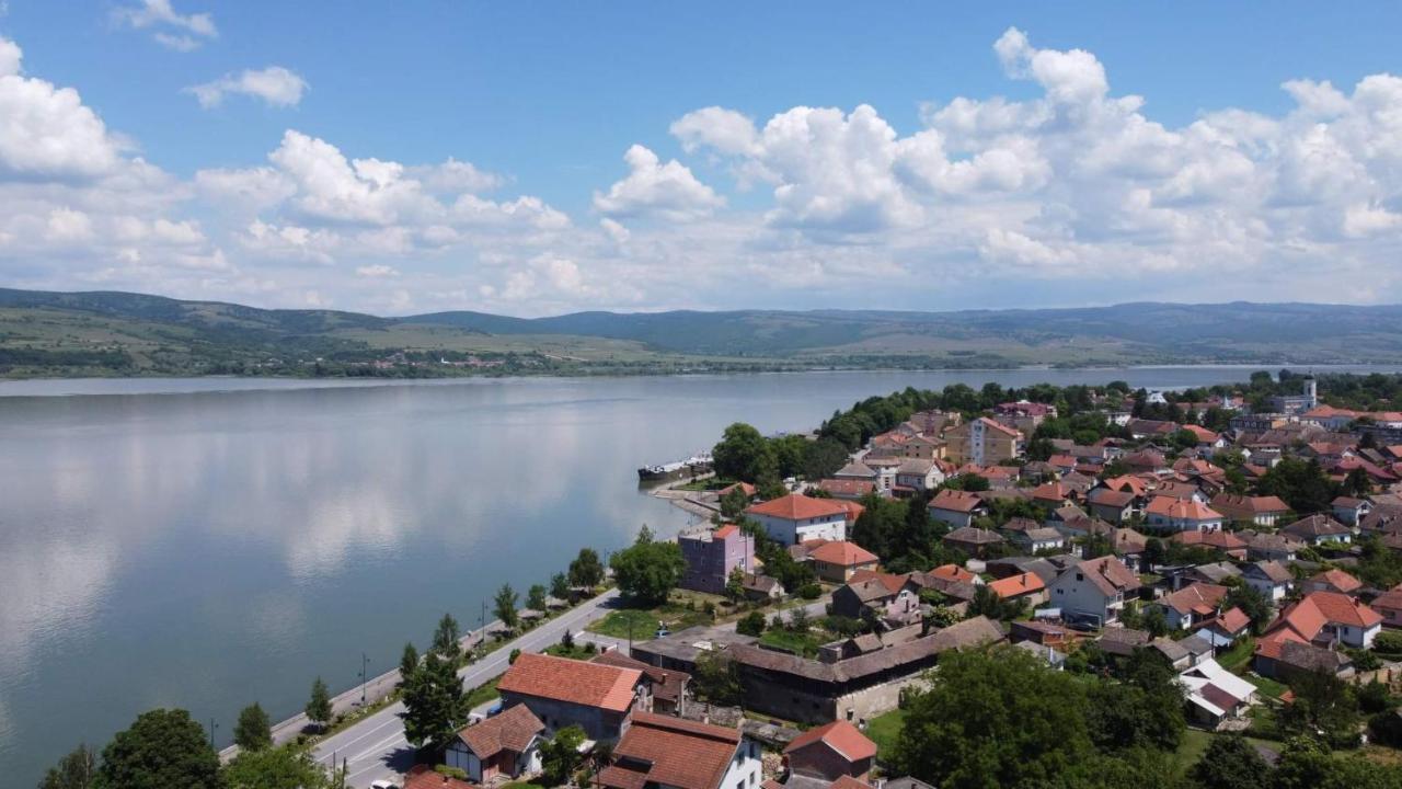 Apartmani Pinkum Veliko Gradište Exterior foto