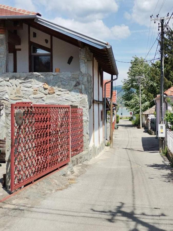 Apartmani Pinkum Veliko Gradište Exterior foto